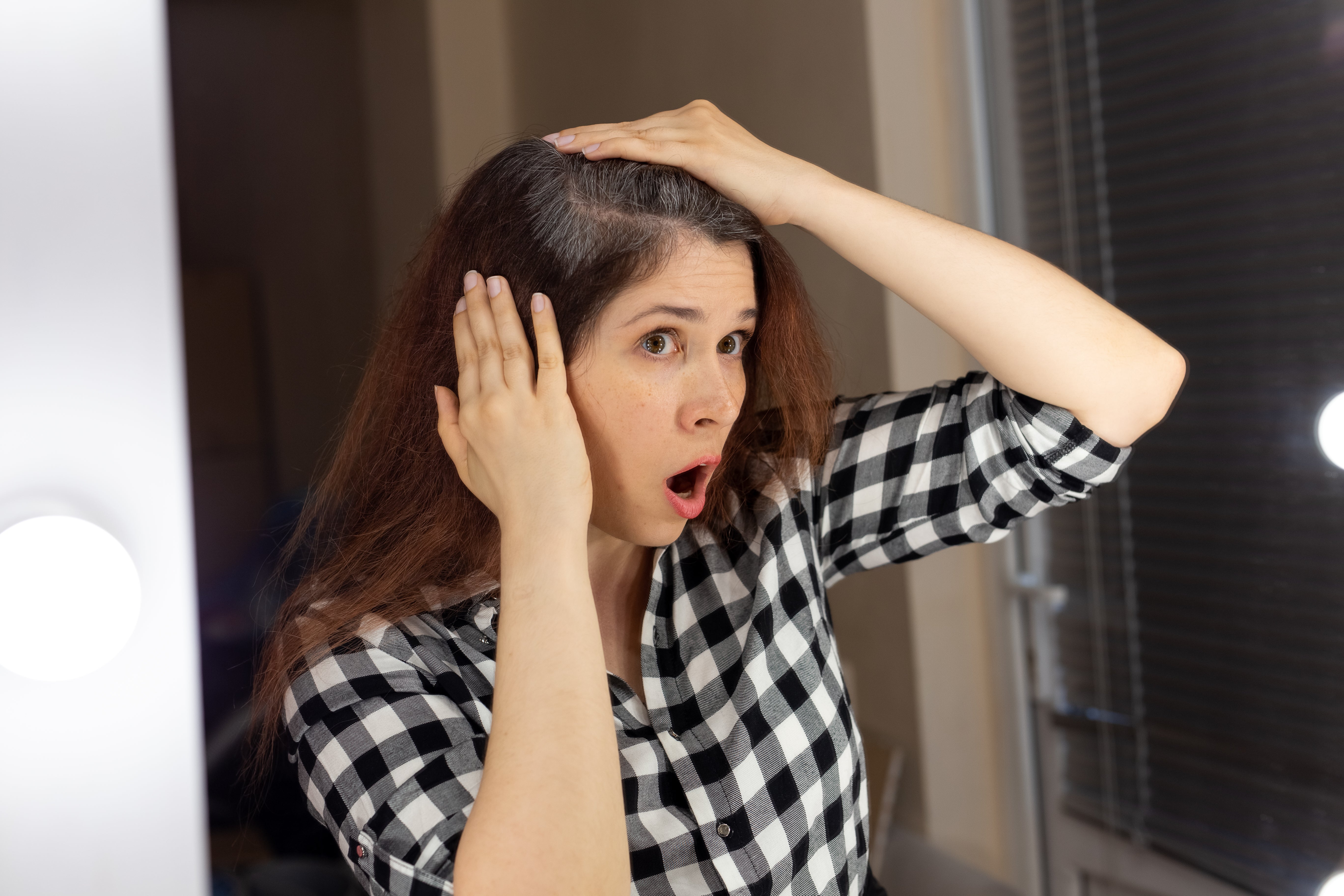 Recession Hair 2025: Your Secret to Stretched Salon Visits